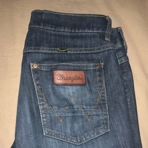 Wrangler Slim Straight Dark Wash Jeans 33x34